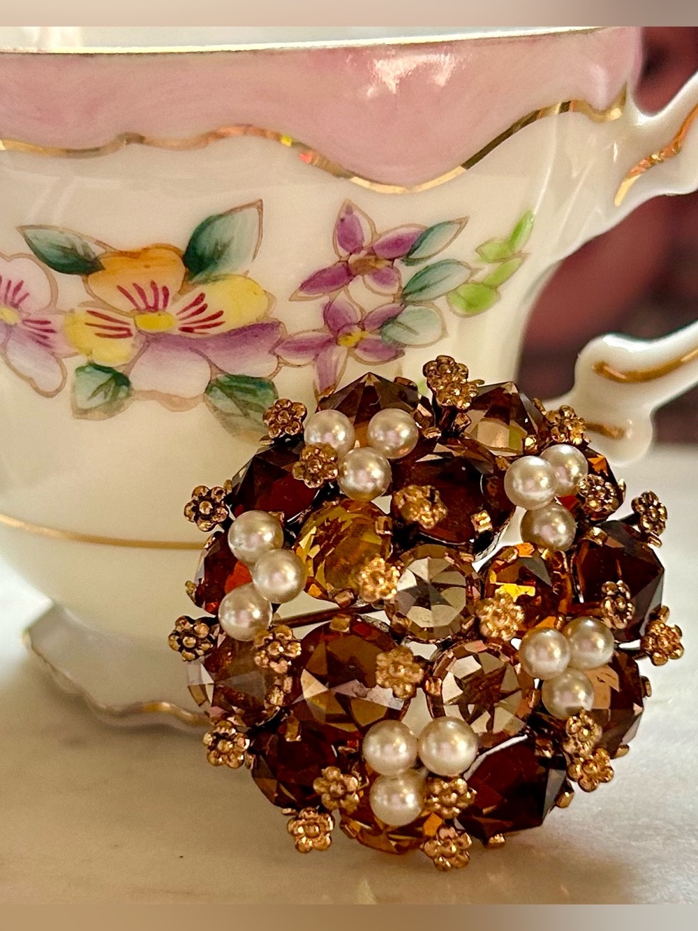 Vintage Austrian Crystal Amber Topaz Pearl Brooch